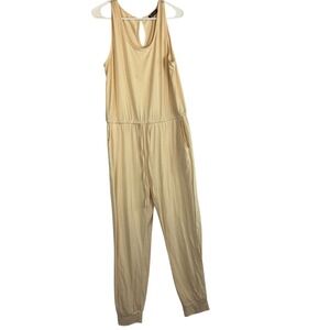 Pretty‎ Garden Women's XL Peach Jumpsuit Elastic Waist Keyhole Back Jogger
